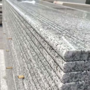 韶关芝麻白楼梯踏步 花岗岩楼梯板材