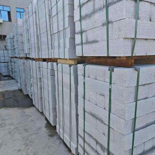 韶关芝麻白路牙石，路侧石