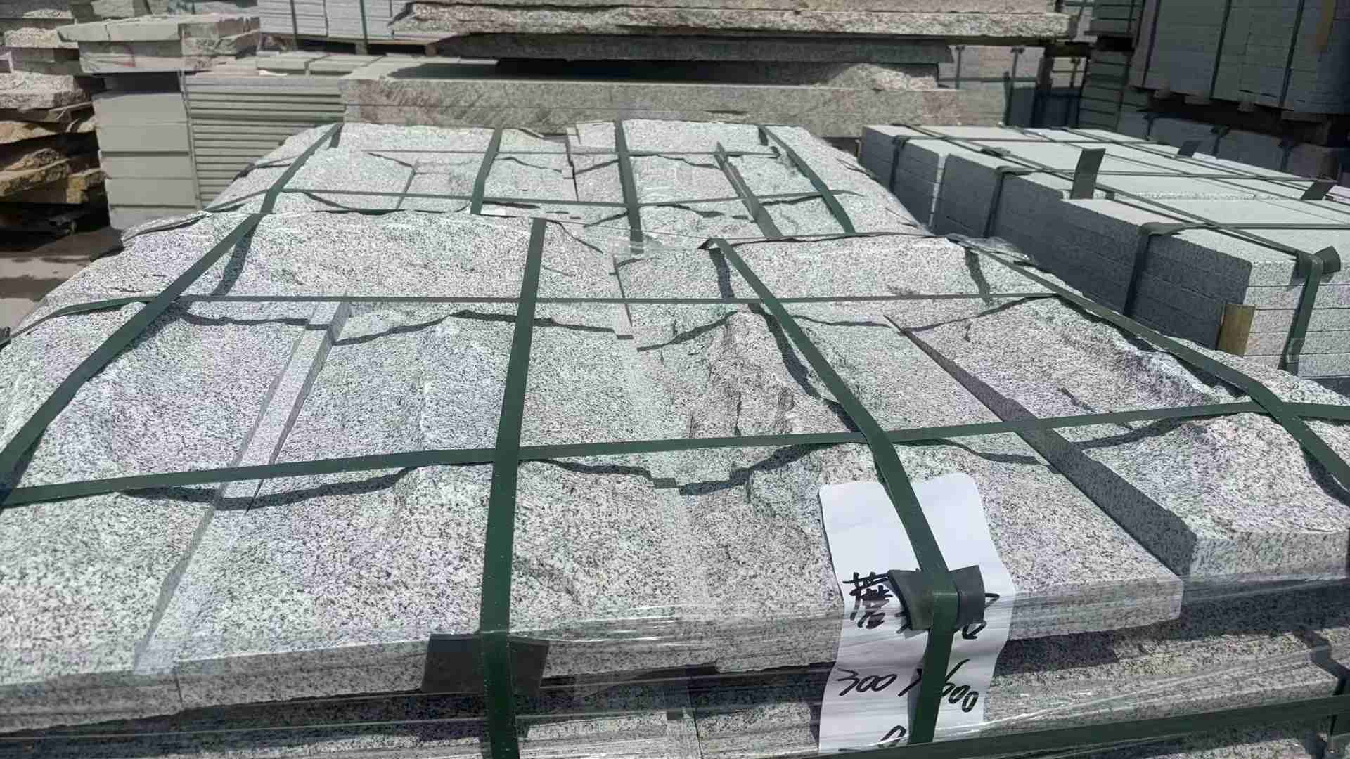 韶关蘑菇石 自然面