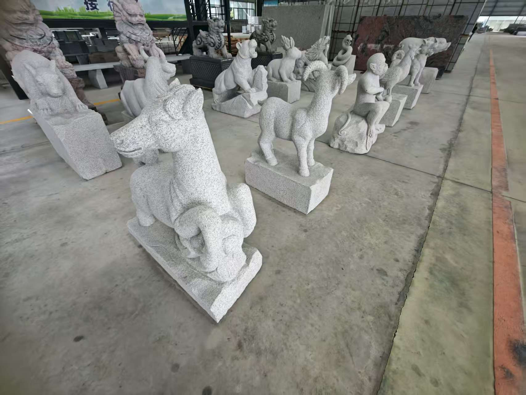 韶关芝麻白雕刻 十二生肖 异形雕刻