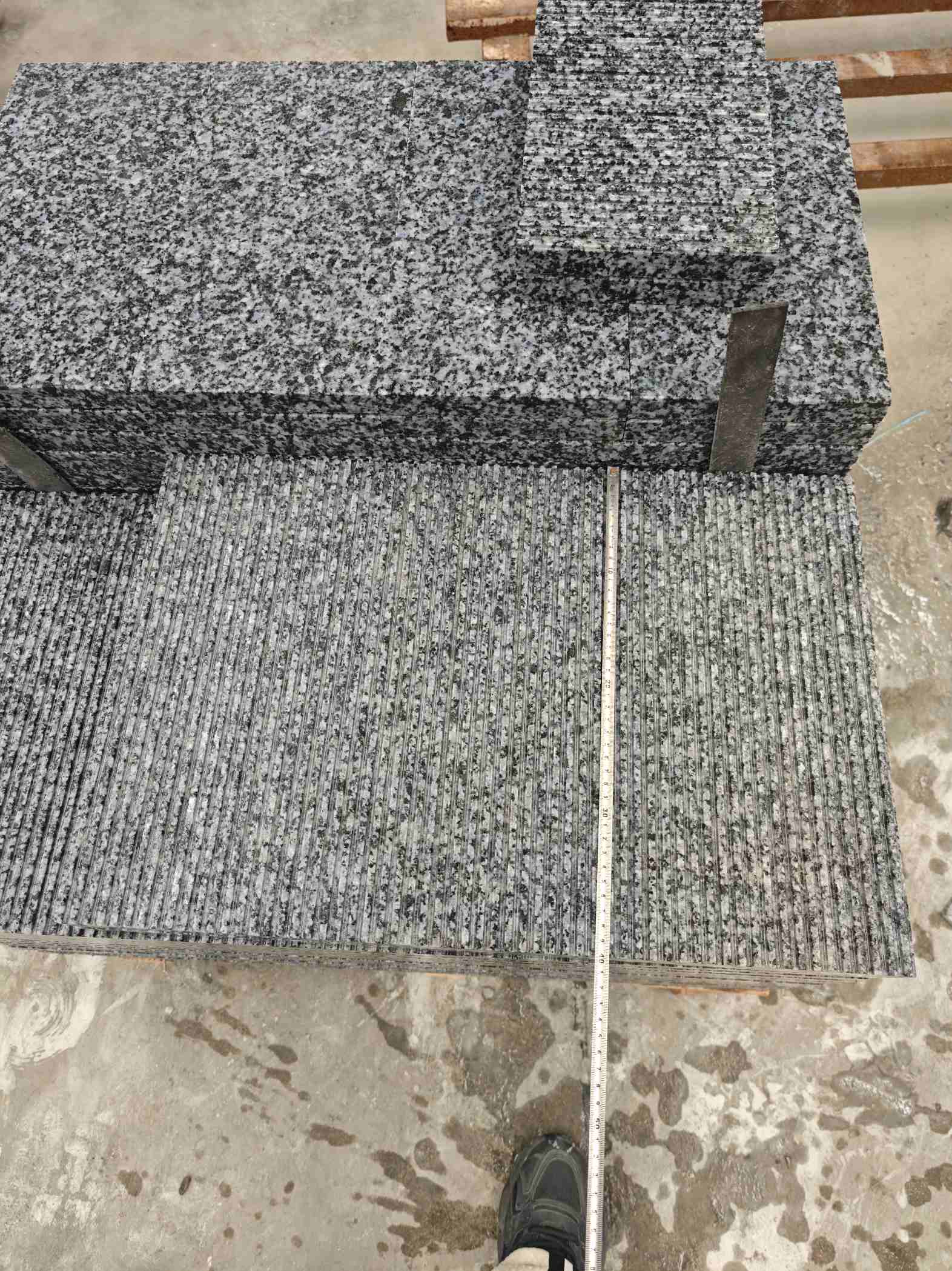 韶关芝麻黑拉丝面