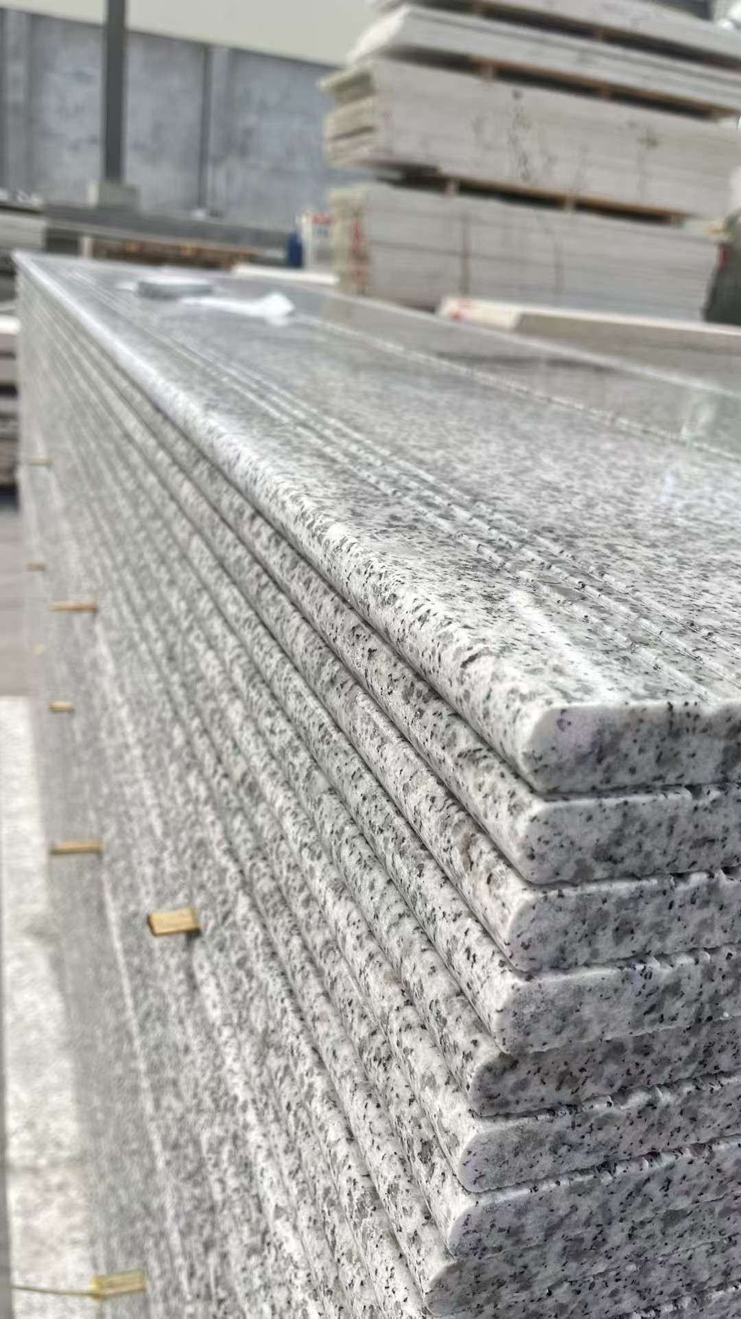 韶关芝麻白楼梯踏步 花岗岩楼梯板材