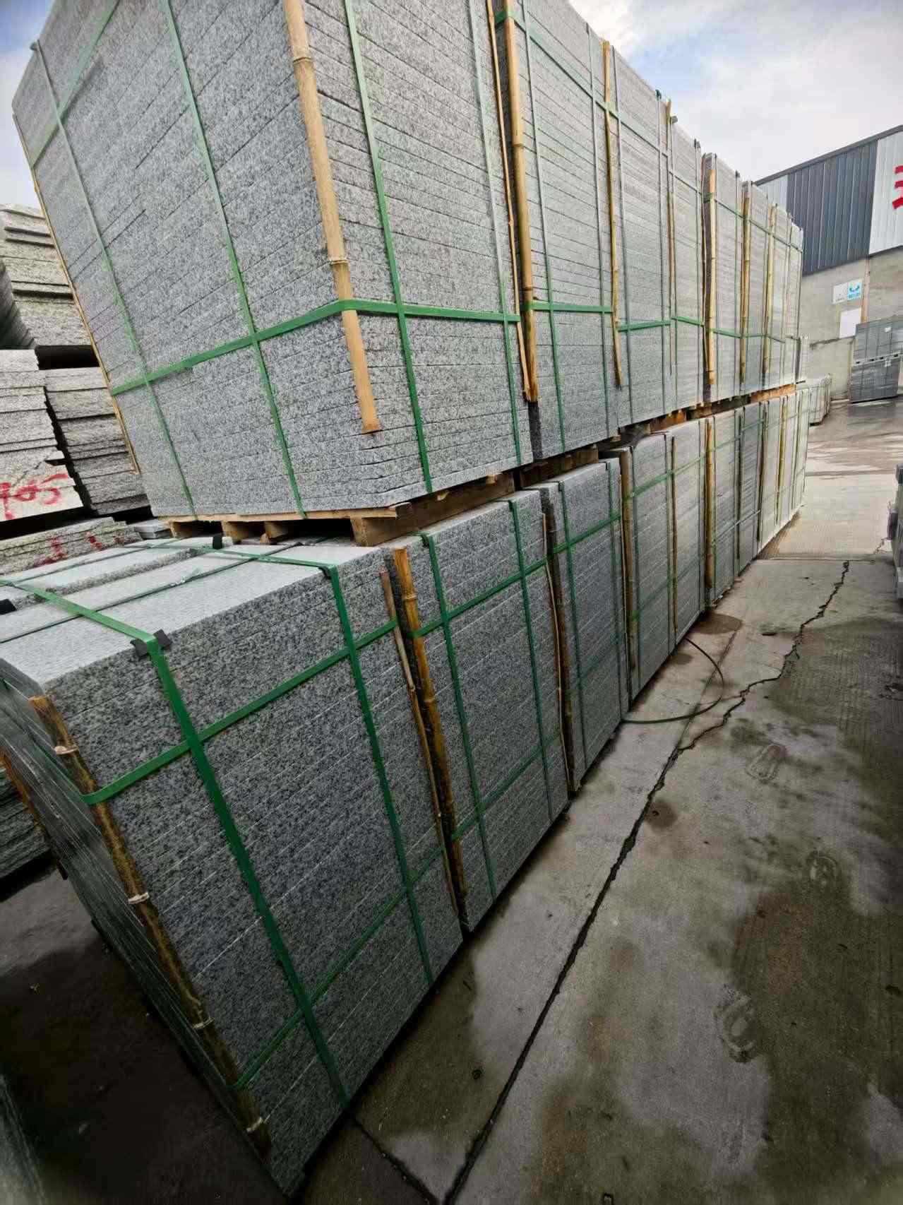 韶关芝麻白地铺版 石材地铺石